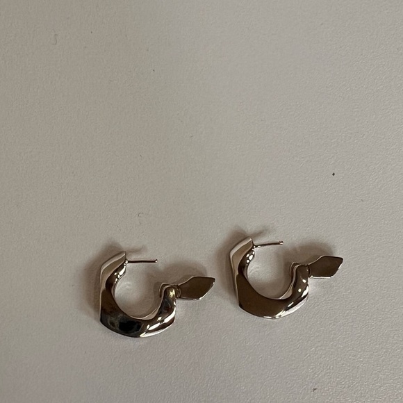 NWT Silver Tone Hoop Earrings - Picture 2 of 5